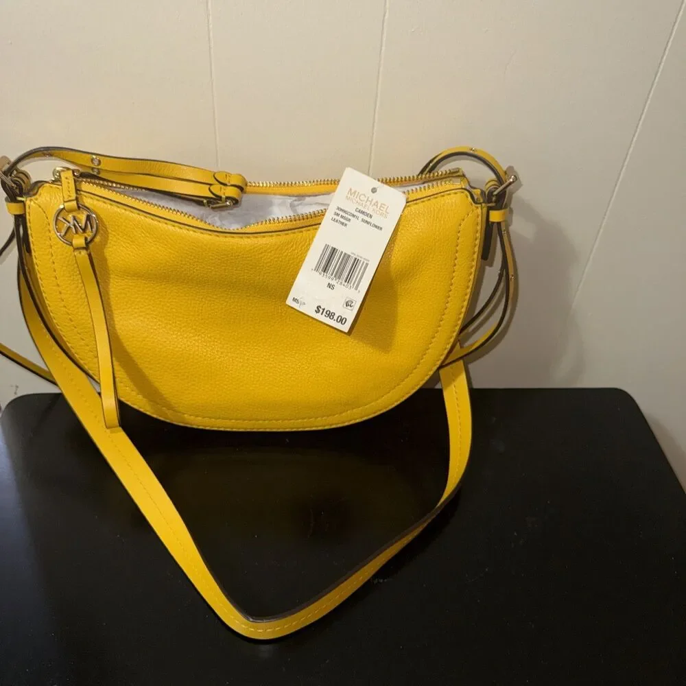 MICHAEL KORS Camden Leather Crossbody Convertible Bag Sunflower , M New With Tag
